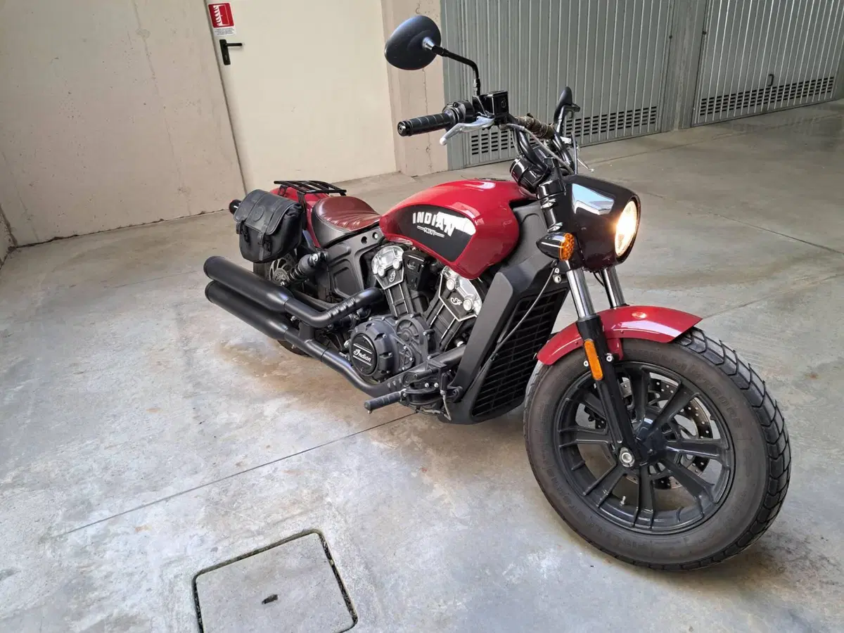 Indian Scout 1133 Bobber (2018 - 20) (4)