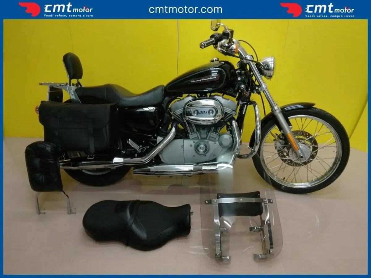 Harley-Davidson 883 Custom (2008 - 12) - XL 883C
