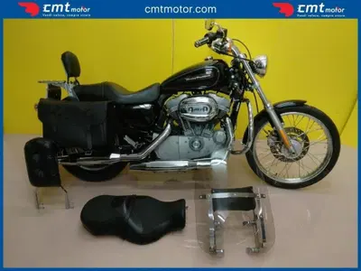 Harley-Davidson 883 Custom (2008 - 12) - XL 883C usata