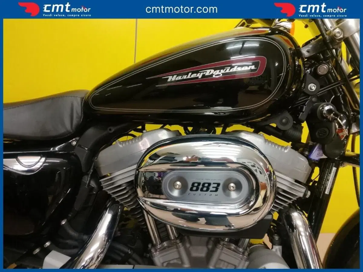 Harley-Davidson 883 Custom (2008 - 12) - XL 883C (7)