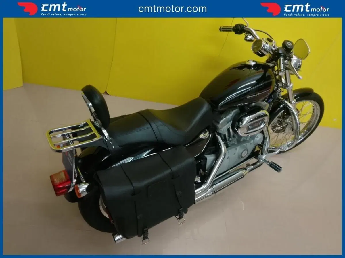Harley-Davidson 883 Custom (2008 - 12) - XL 883C (14)