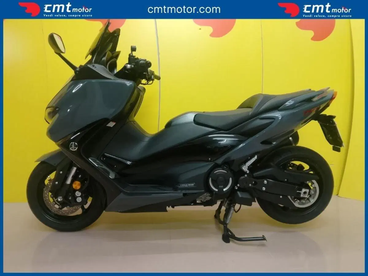 Yamaha T-Max 560 (2020 - 21) (3)
