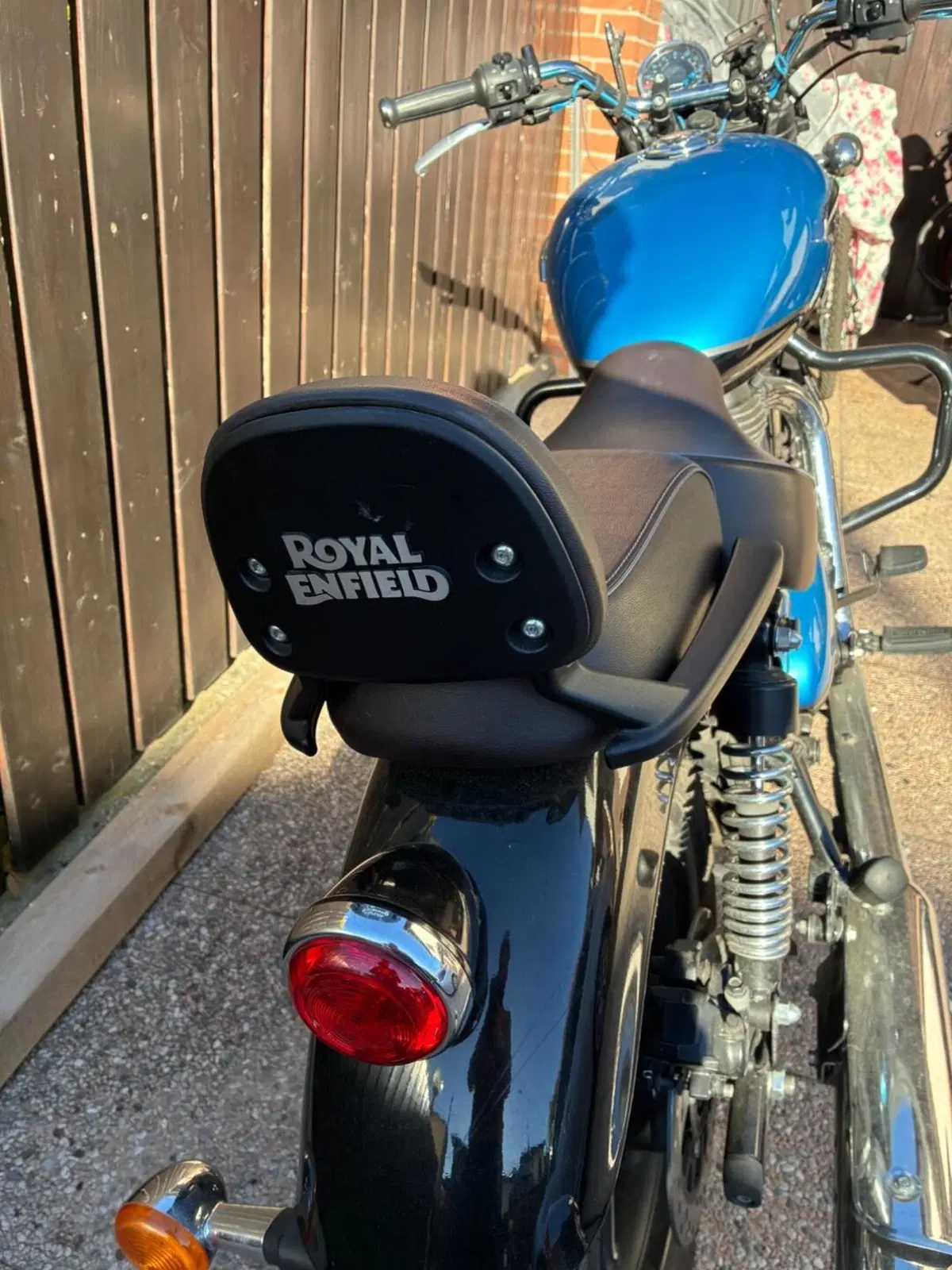 Royal Enfield Meteor 350 (2021 - 26) (4)