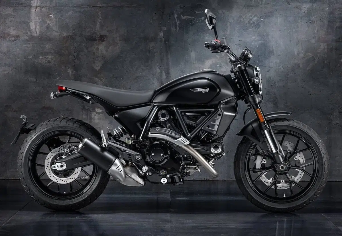 Ducati Scrambler 800 Icon Dark (2025 - 26)