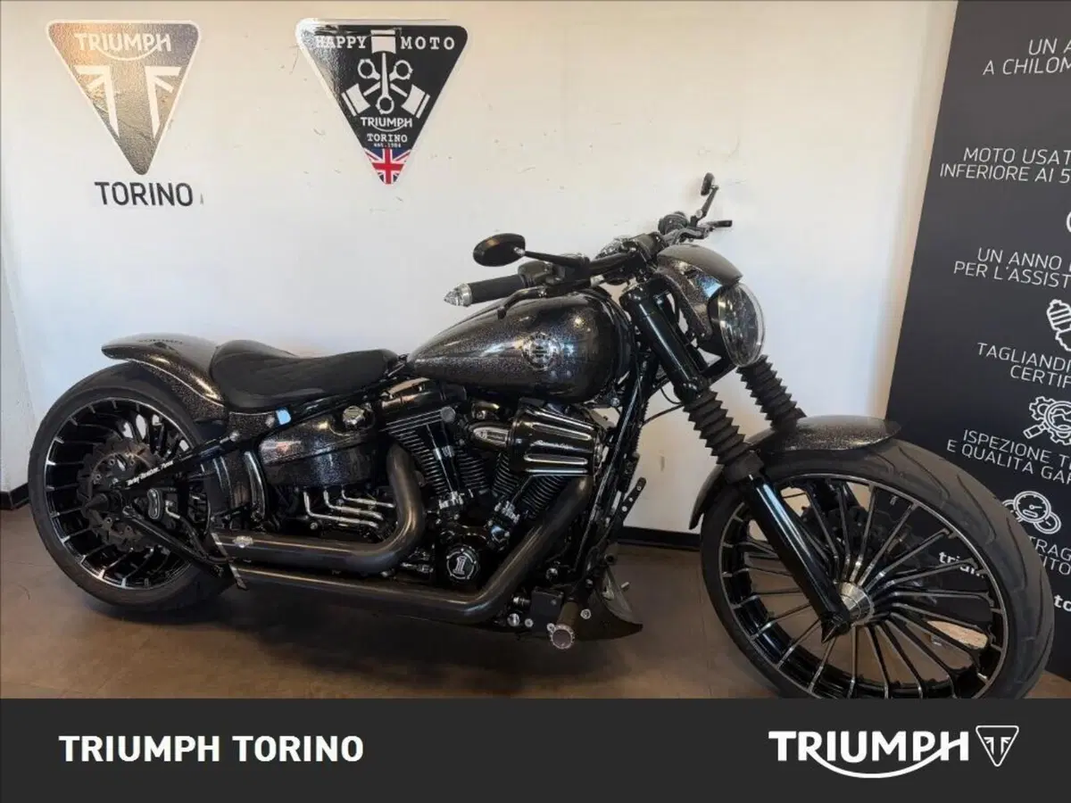 Harley-Davidson 1690 Breakout (2013 - 17) - FXSB