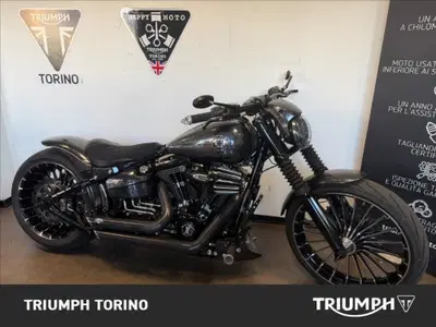 Harley-Davidson 1690 Breakout (2013 - 17) - FXSB usata