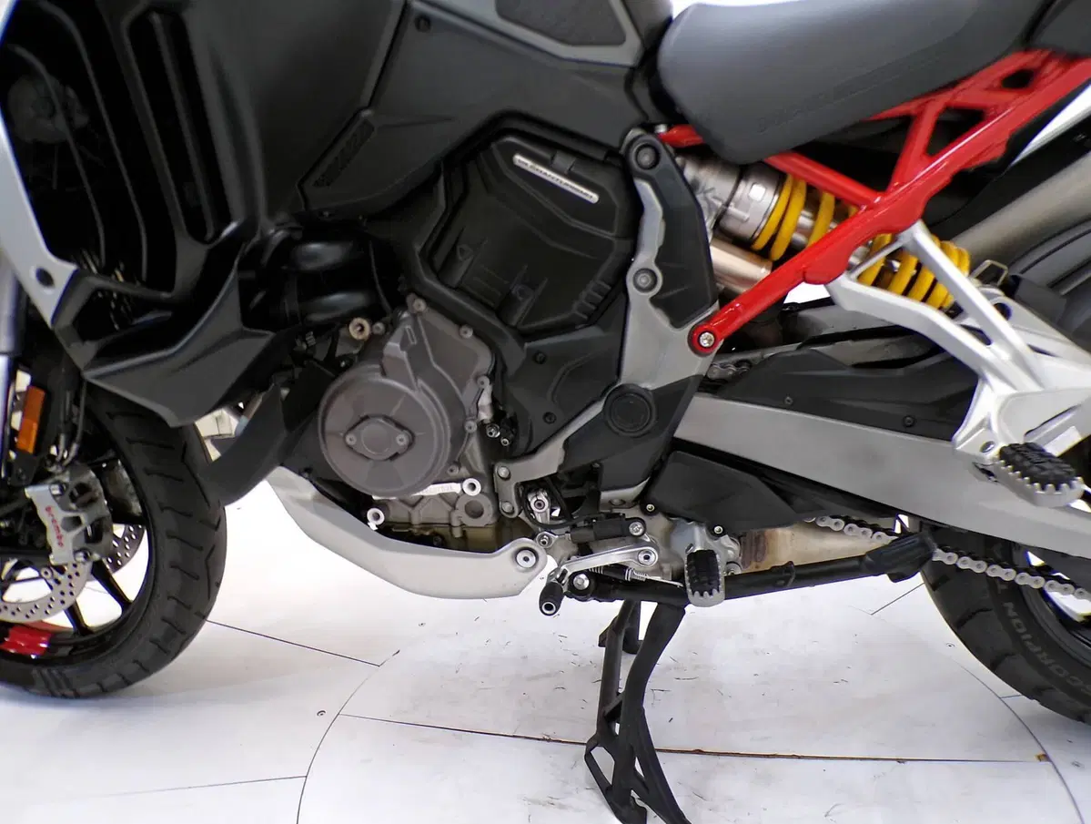 Ducati Multistrada V4 S (2021 - 24) (9)