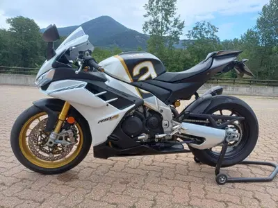 Aprilia RSV4 1100 Factory (2021 - 24) usata