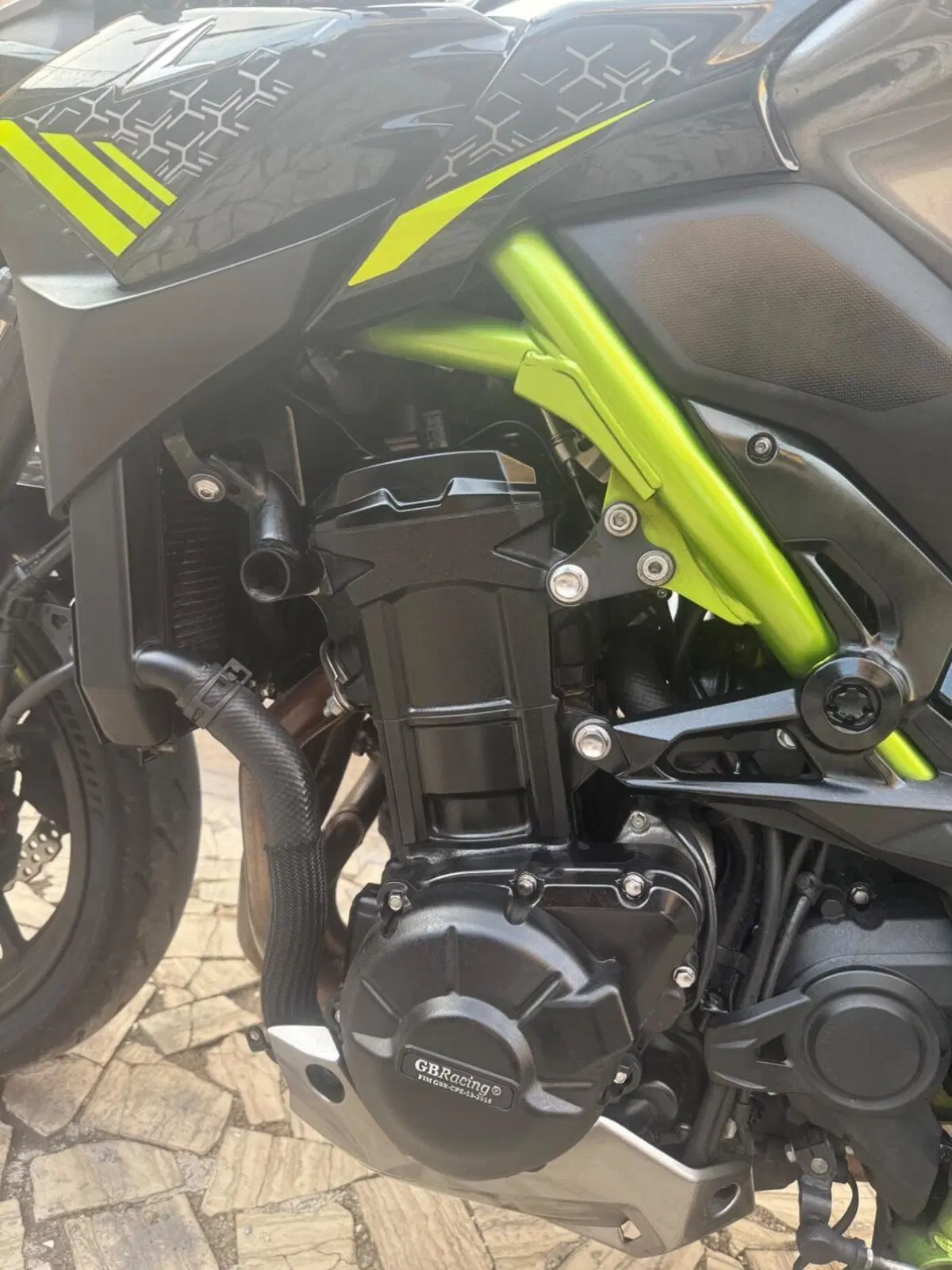 Kawasaki Z 900 Performance (2020) (6)