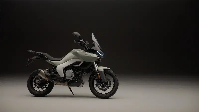 Norton Atlas e Atlas GT: la Casa britannica entra nel segmento adventure [GALLERY]