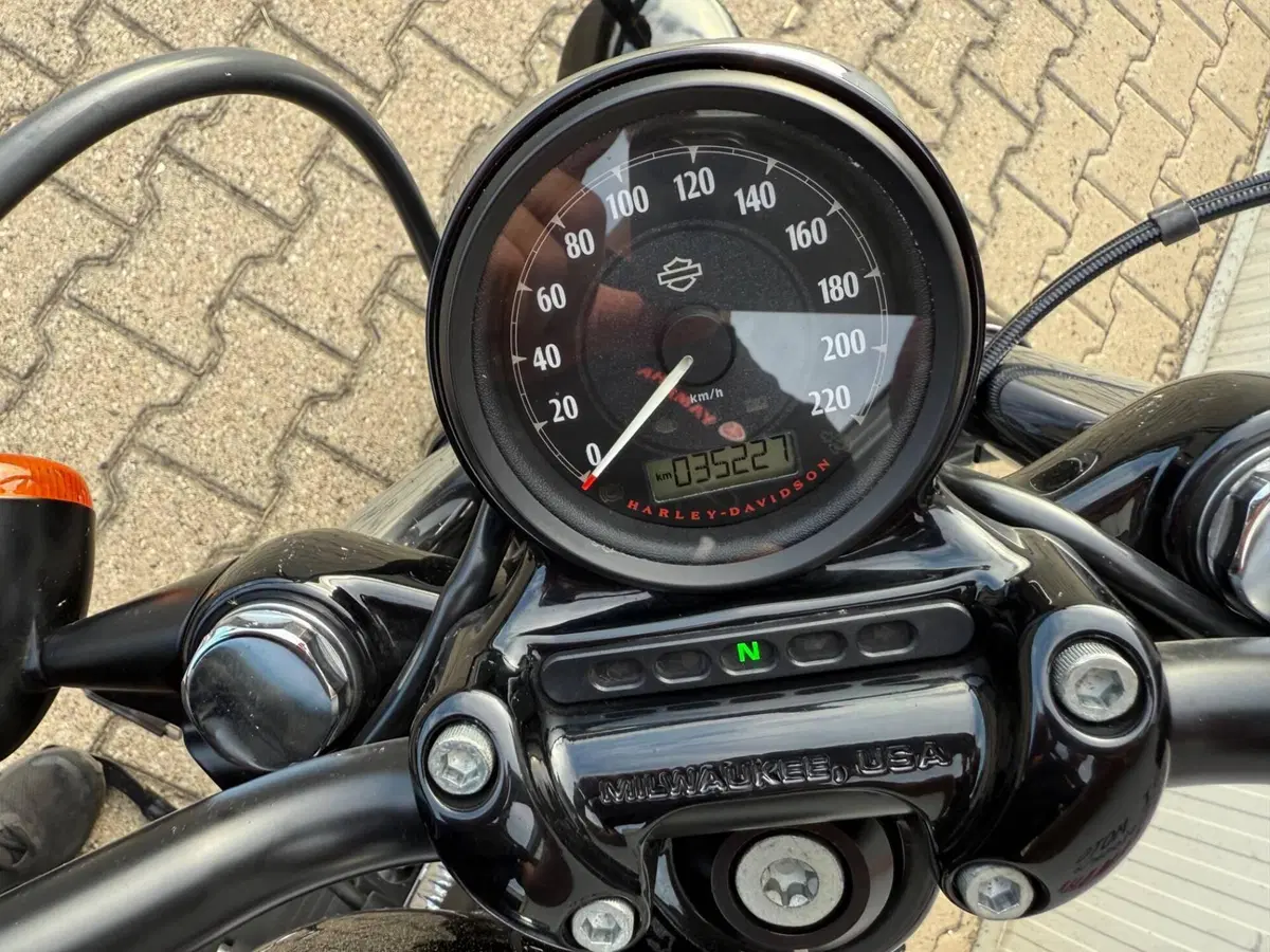 Harley-Davidson 1200 Forty-Eight (2010 - 15) (9)