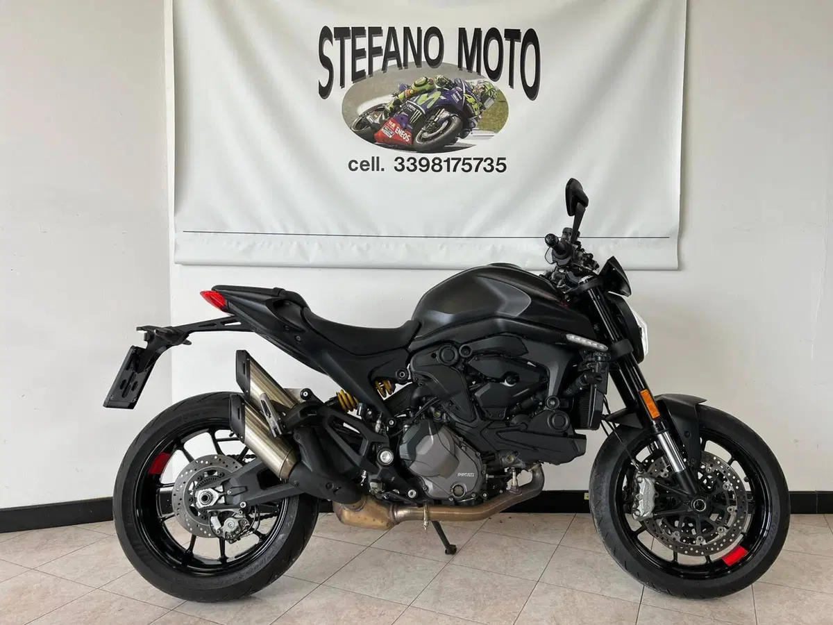 Ducati Monster 937 + (2021 - 25)