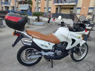 Honda transalp 650 d'epoca