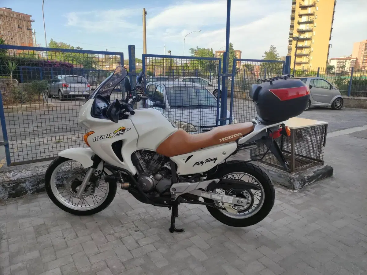 Honda transalp 650 (7)