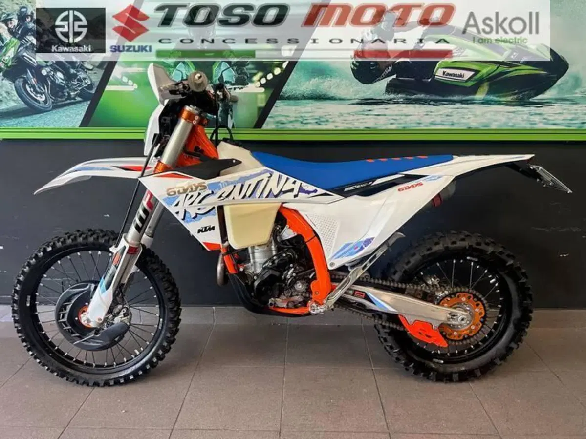 KTM 350 EXC-F Six Days (2023) (9)