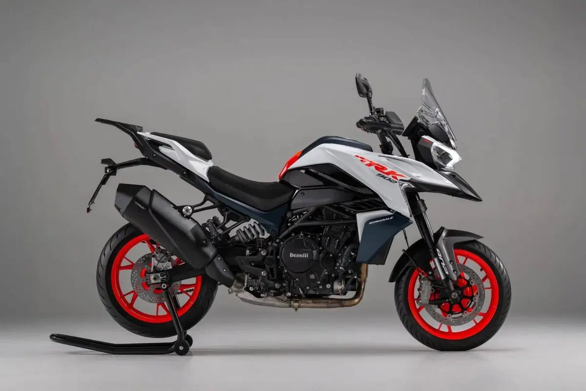 Benelli TRK 902 Stradale (2026) (3)