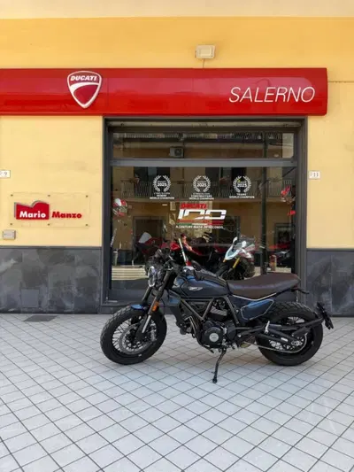 Ducati Scrambler 800 Nightshift (2023 - 24) usata