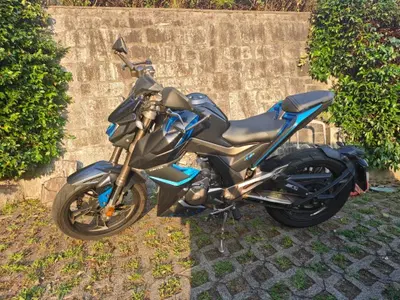 Zontes ZT125-U (2020 - 26) usata