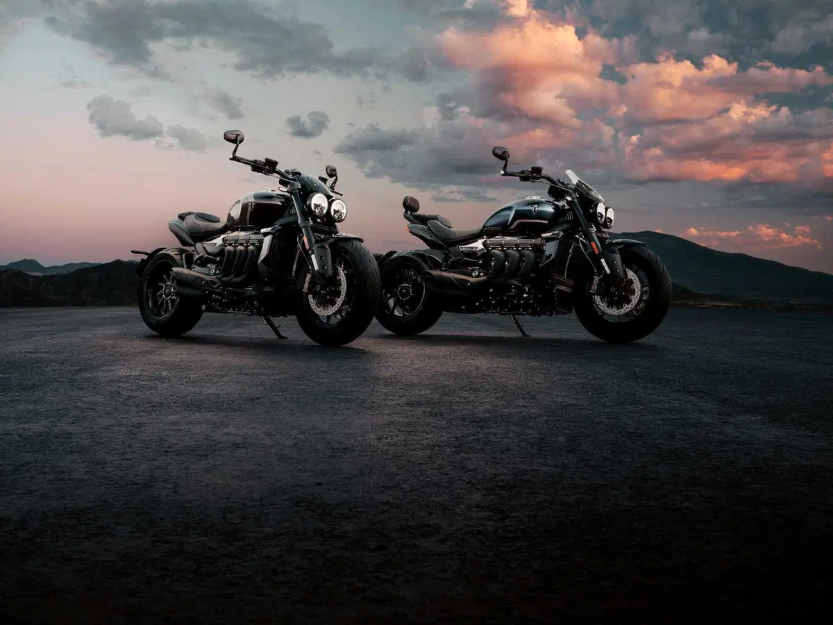 Triumph presenta le nuove colorazioni per la gamma 2027 (6)