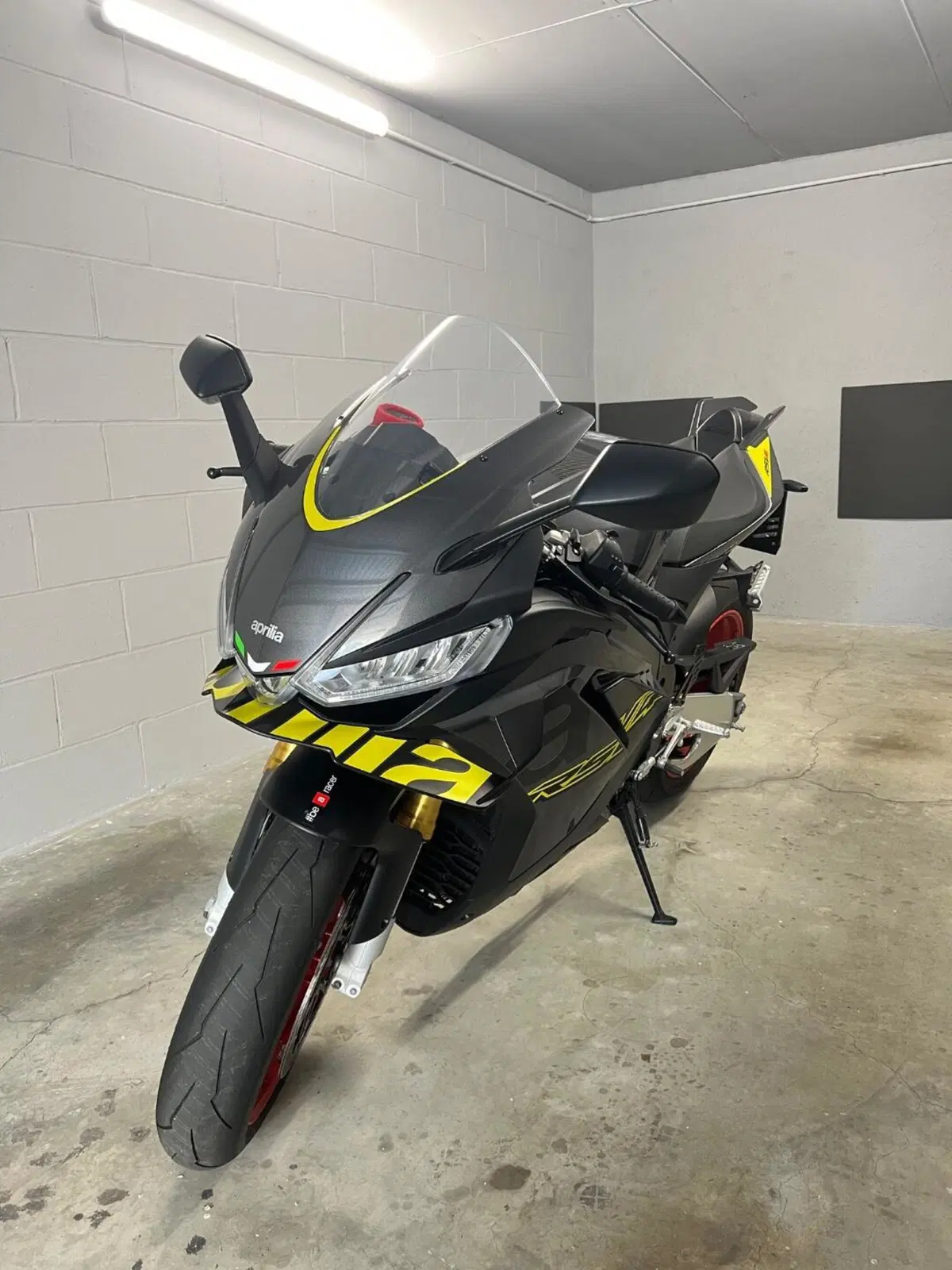 Aprilia RSV4 1100 (2025 - 26) (2)