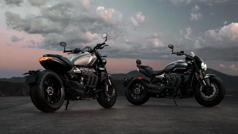Triumph presenta le nuove colorazioni per la gamma 2027