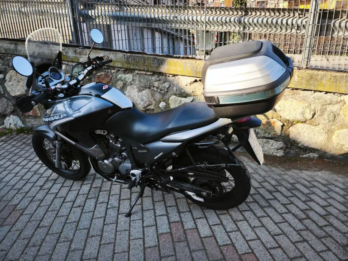 Honda Transalp XL 700 V ABS (2007 - 2013) (5)