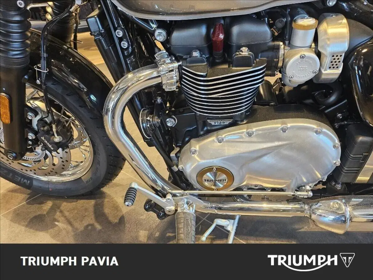Triumph Bonneville Speedmaster 1200 (2026) (15)