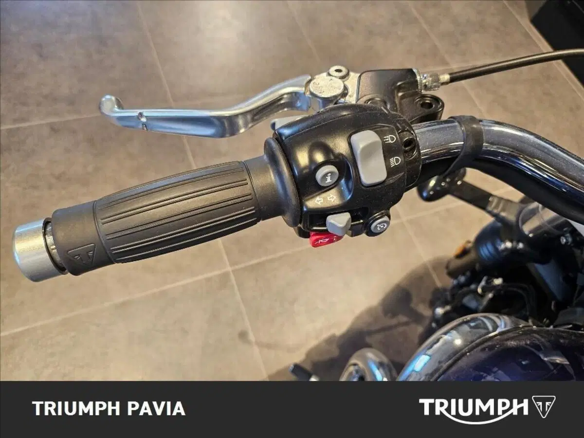 Triumph Bonneville Speedmaster 1200 (2026) (22)