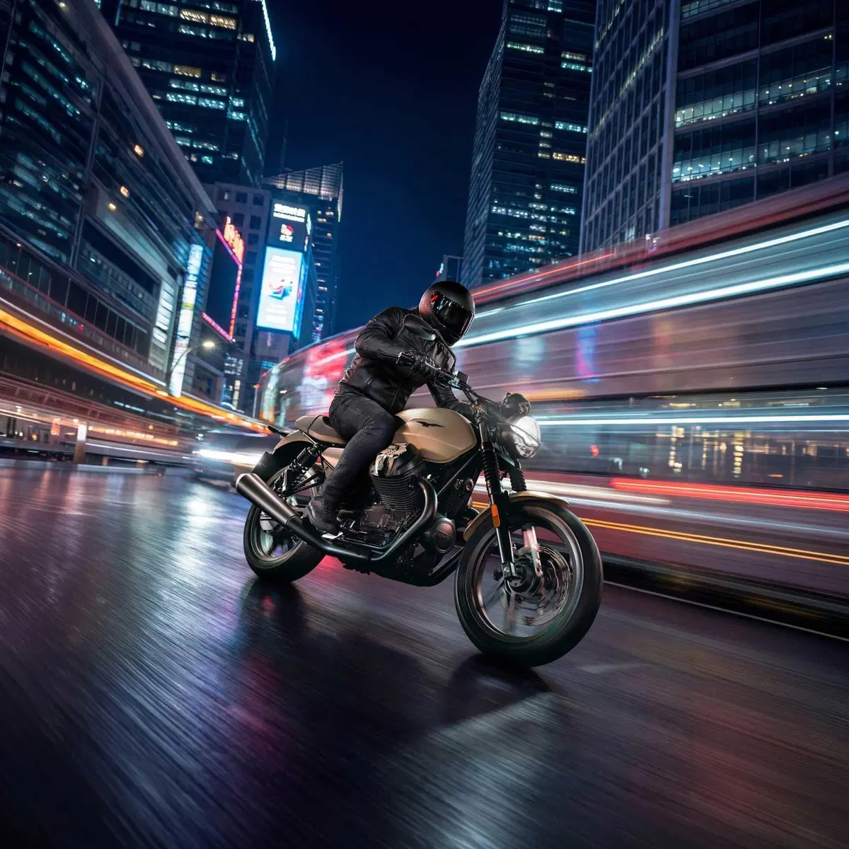 Super Summer: le offerte estive sui modelli Aprilia e Moto Guzzi (2)