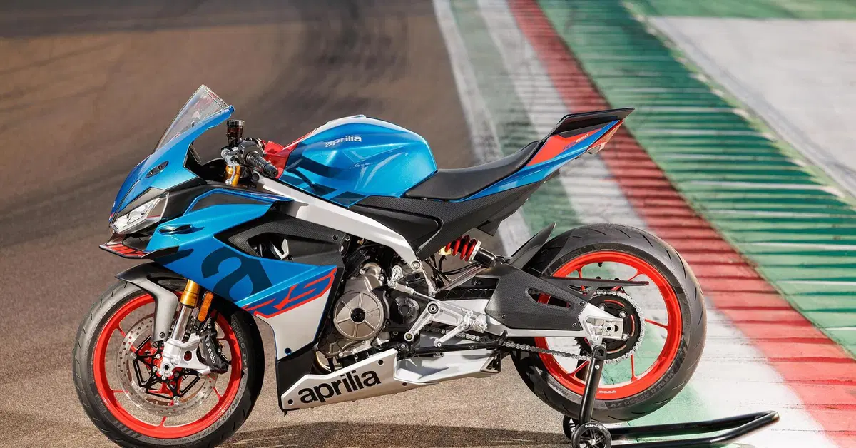 Super Summer: le offerte estive sui modelli Aprilia e Moto Guzzi