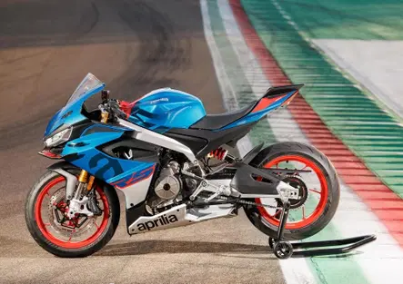 Super Summer: le offerte estive sui modelli Aprilia e Moto Guzzi