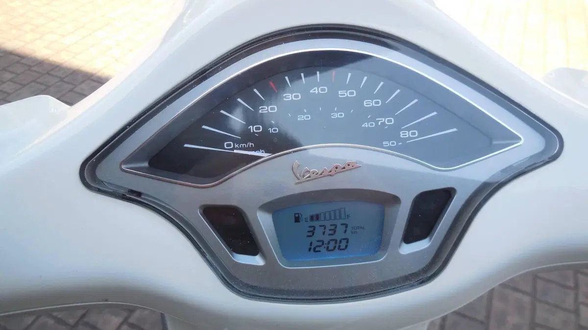 Vespa Primavera 50 2T (2014 - 17) (4)