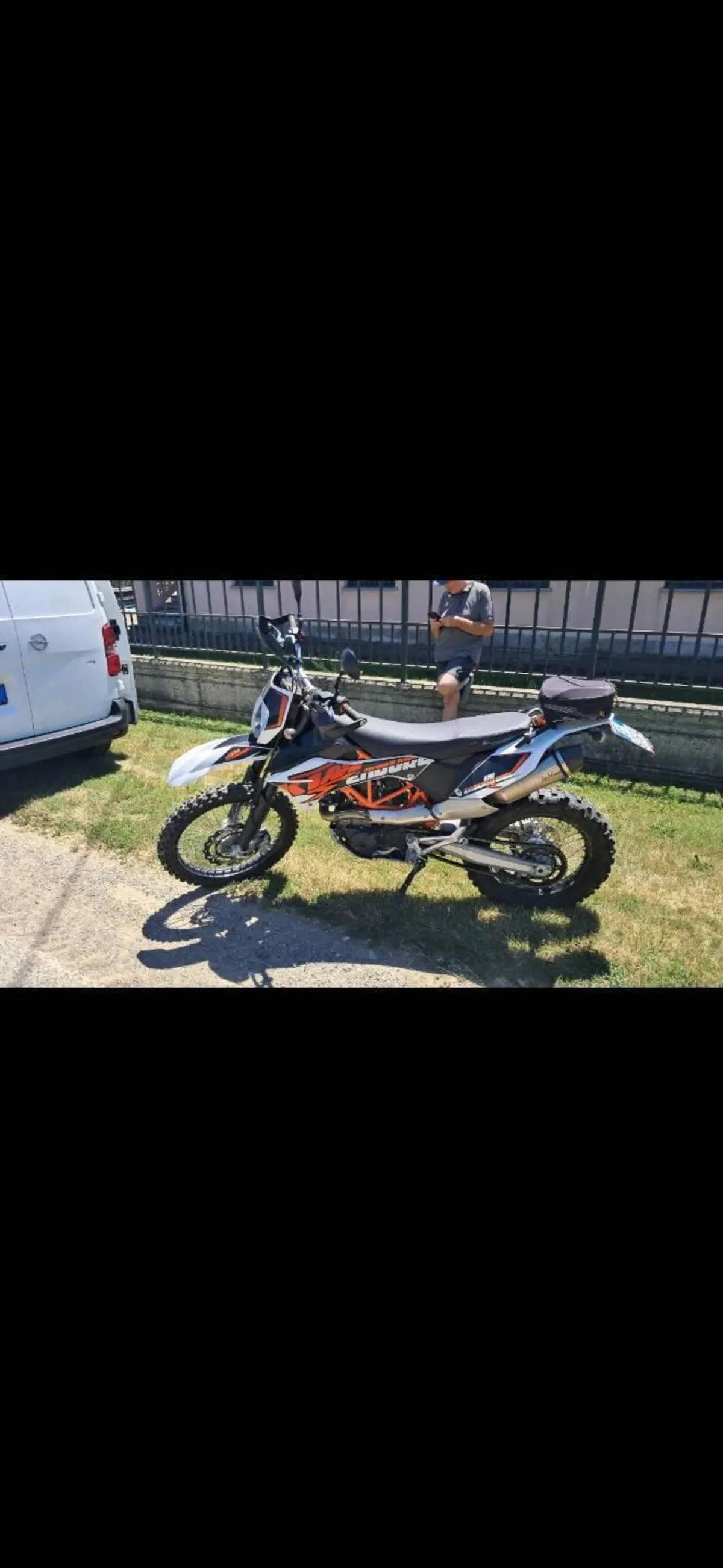 KTM 690 Enduro R (2012 - 17) (3)