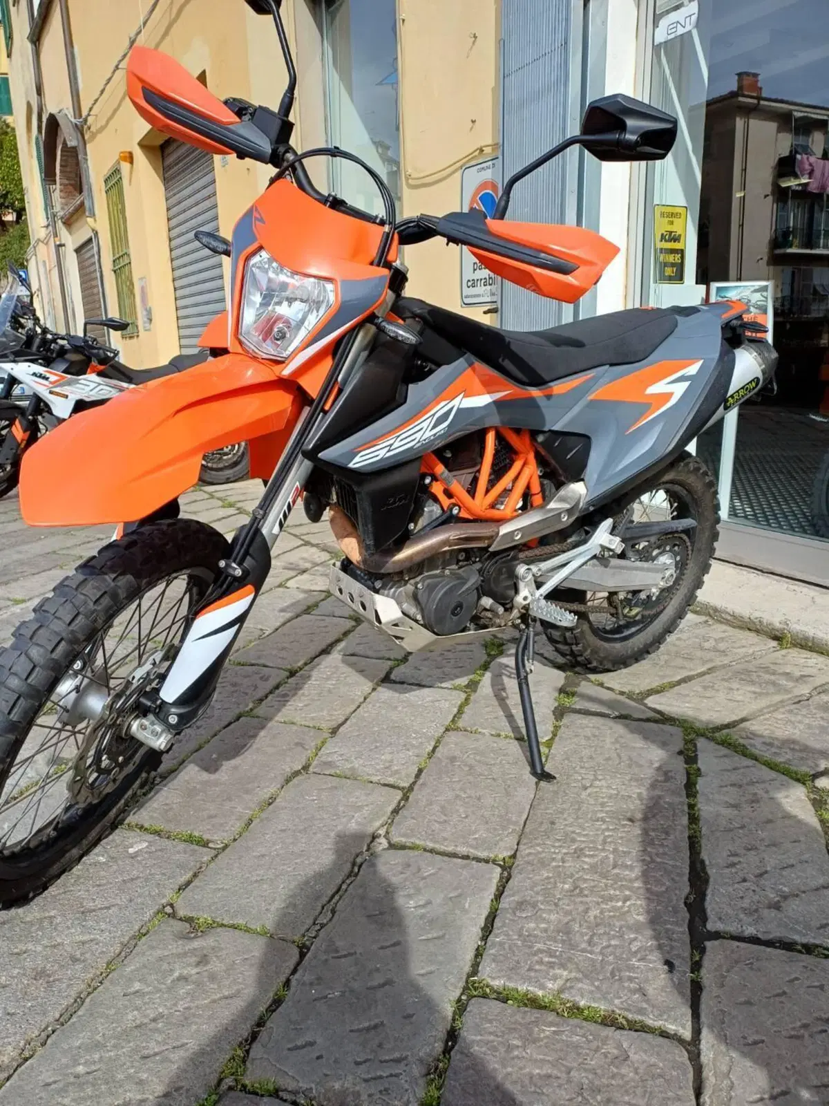 KTM 690 Enduro R (2022 - 25) (5)