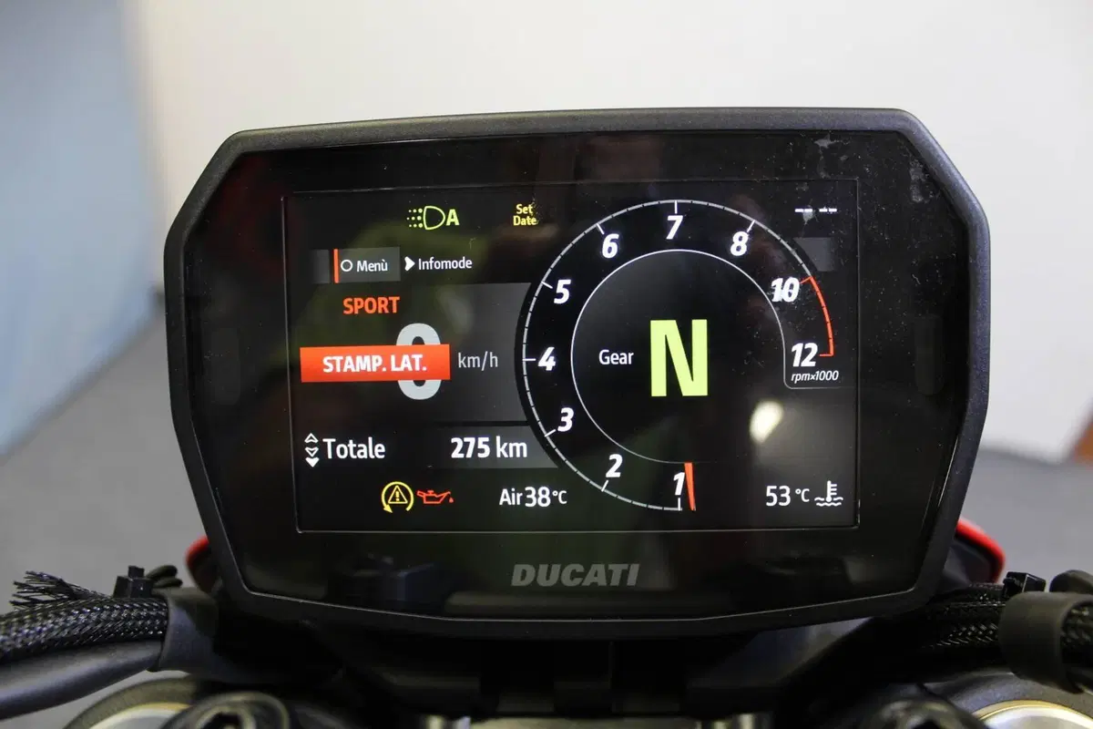 Ducati Hypermotard V2 (2026) (11)