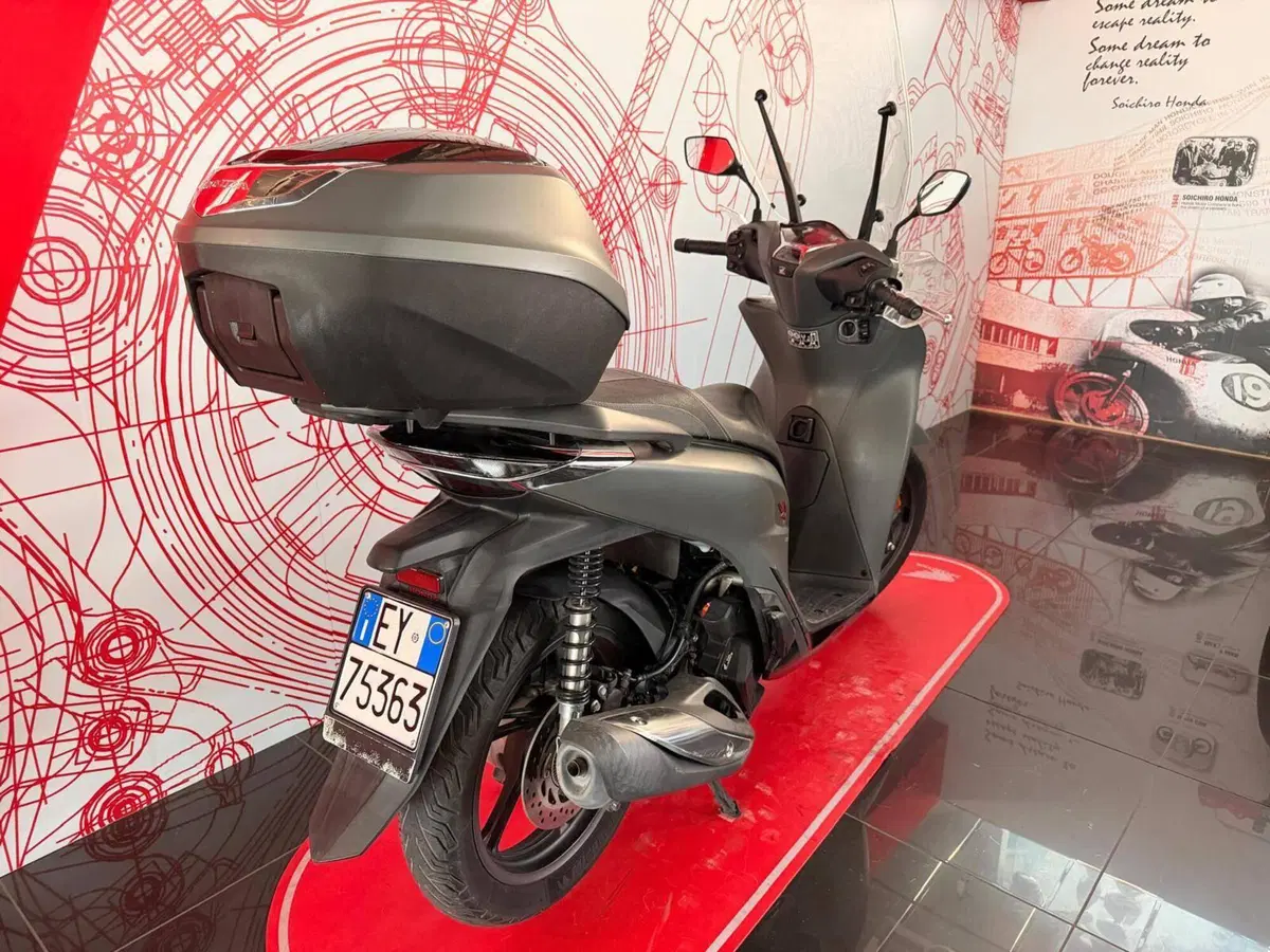 Honda SH 150i Sport (2022 - 23) (3)