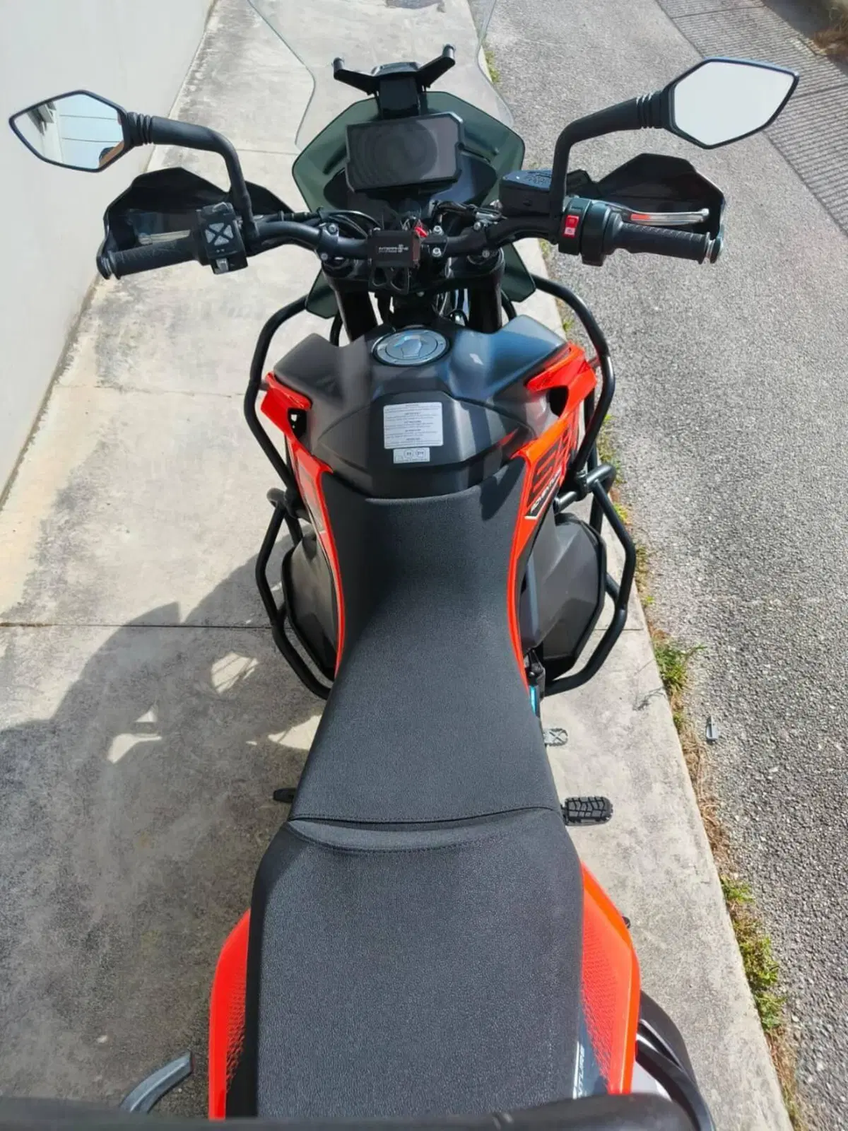KTM 890 Adventure (2022) (3)