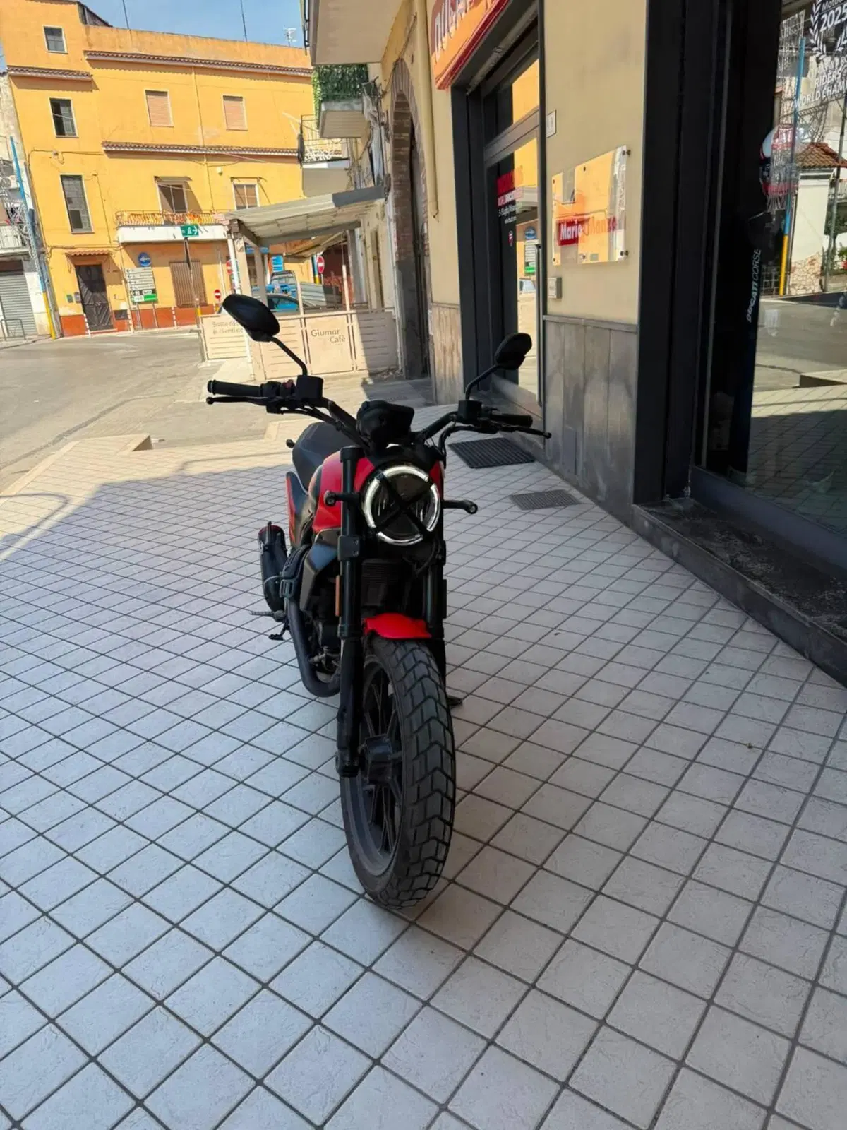 Ducati Scrambler 800 Full Throttle (2023 - 24) (3)