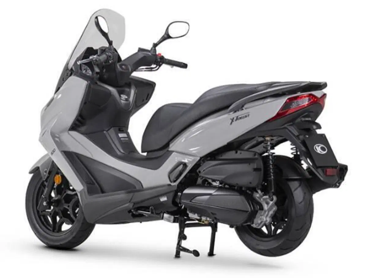 Kymco X-Town 300i (2025 - 26) (6)