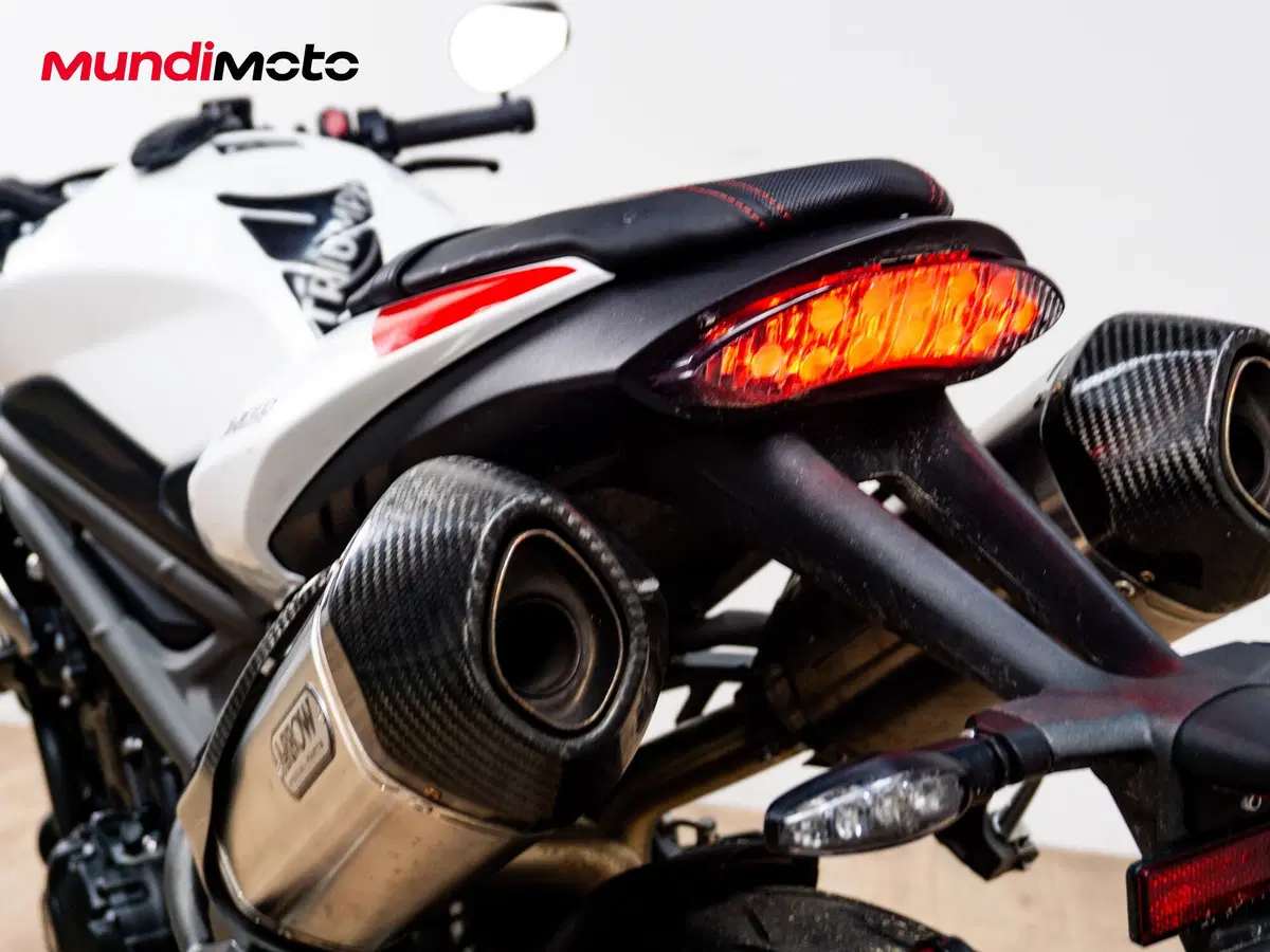 Triumph Speed Triple 1050 RS (2018 - 20) (23)