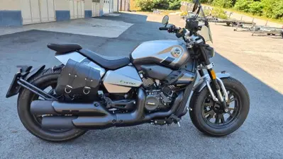Benelli Leoncino 400 Bobber (2026) usata