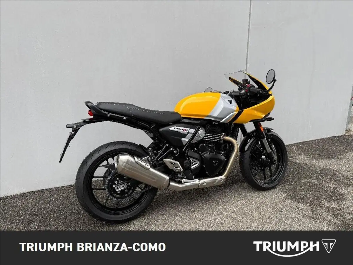 Triumph Thruxton 400 (2026) (2)