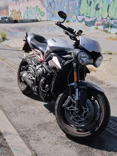 Triumph Street Triple R (2017 - 20) usata