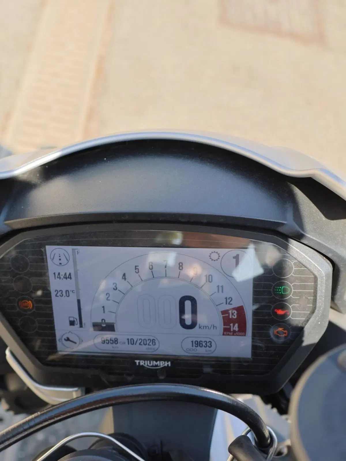 Triumph Street Triple R (2017 - 20) (3)