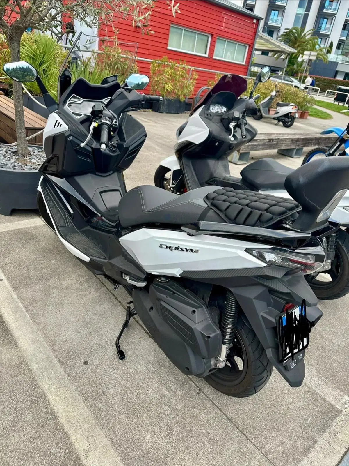 Sym CruiSym 300 E5+ (2025 - 26) (3)