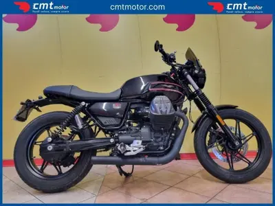 Moto Guzzi V7 Stone (2021 - 24) usata