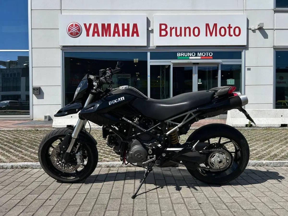 Ducati Hypermotard 796 (2012) (2)