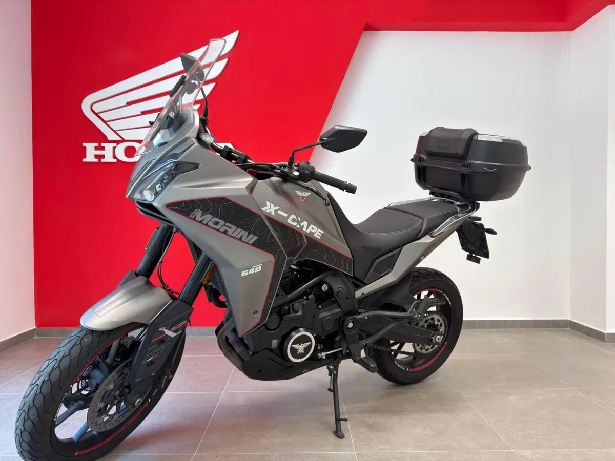 Moto Morini X-Cape 650 (2021 - 26) (2)