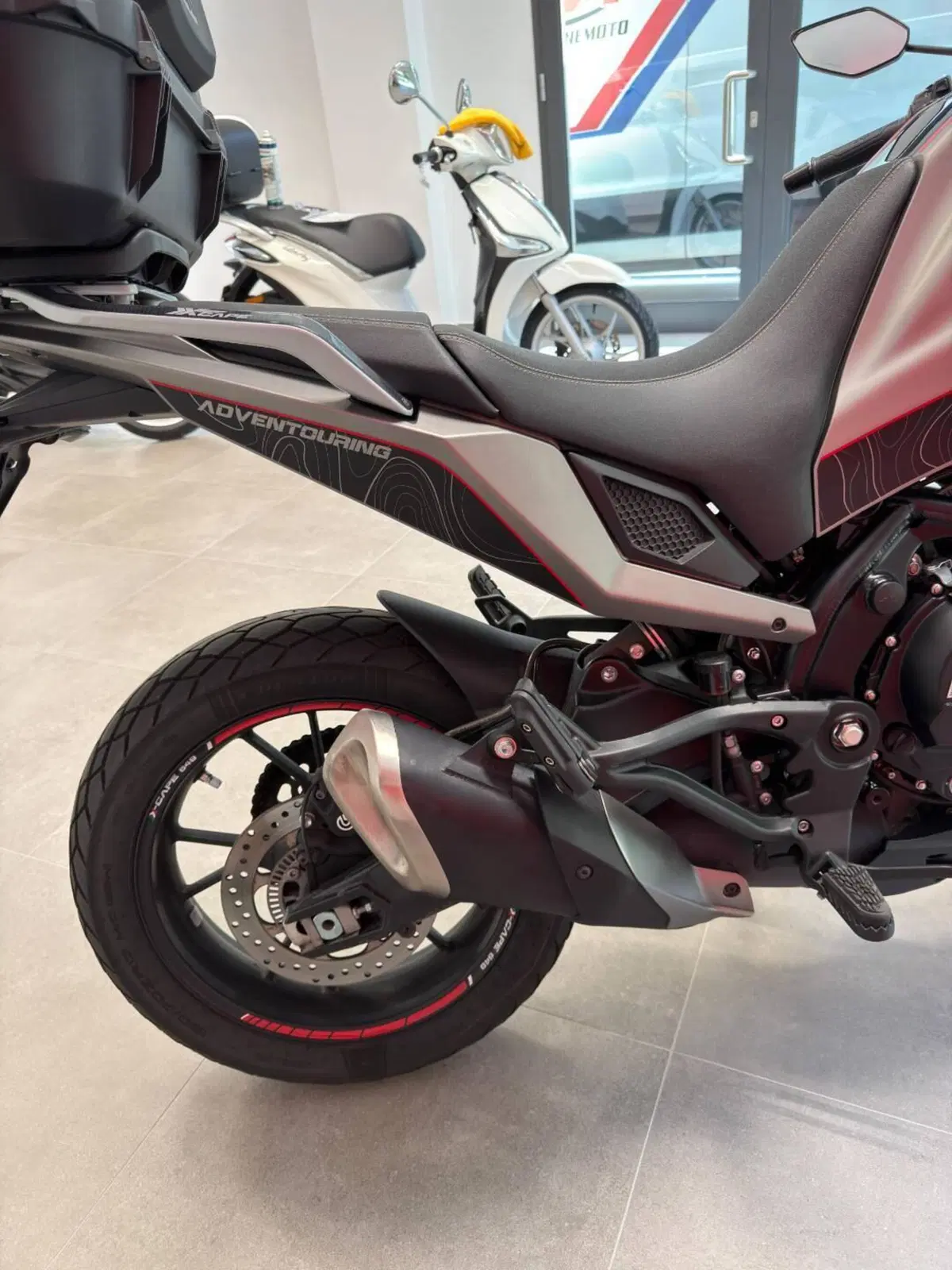 Moto Morini X-Cape 650 (2021 - 26) (7)