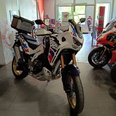Honda Africa Twin CRF 1100L Adventure Sports DCT (2024 - 26) usata